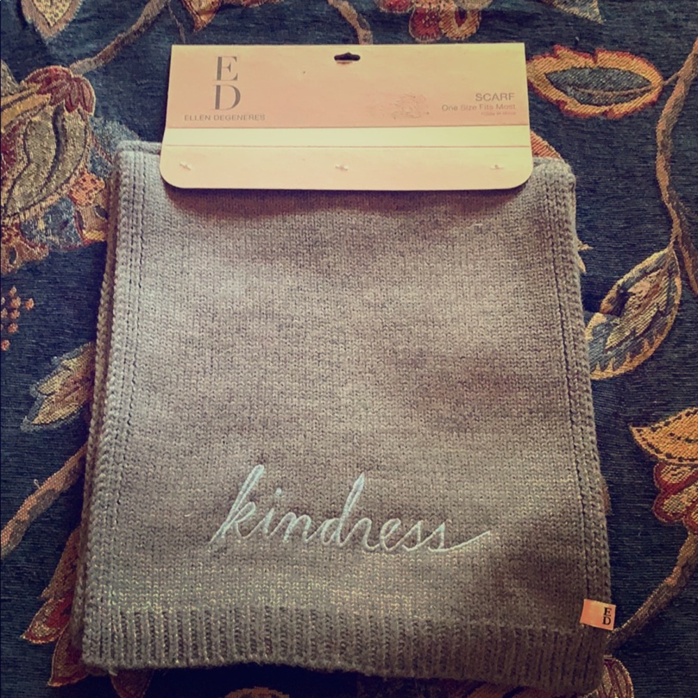 Ellen Degeneres Scarf (new)